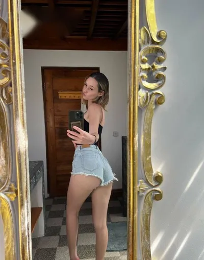 Алина, 24 года